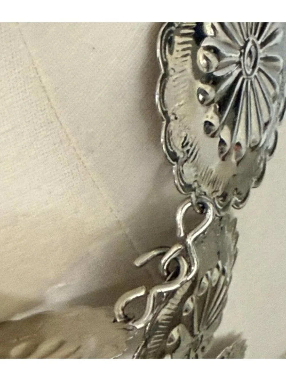 Women's Silver-Toned Concho Chain Belt Adjustable Southwestern Boho Western EUC